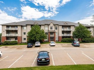 470 N 1st Ave APT 102, Iowa City, IA 52245