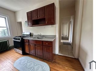 76 Boyd St APT 2, Staten Island, NY 10304