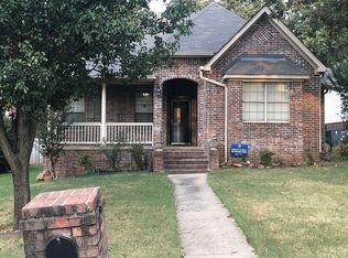 9 Golden Oaks Cv, Maumelle, AR 72113