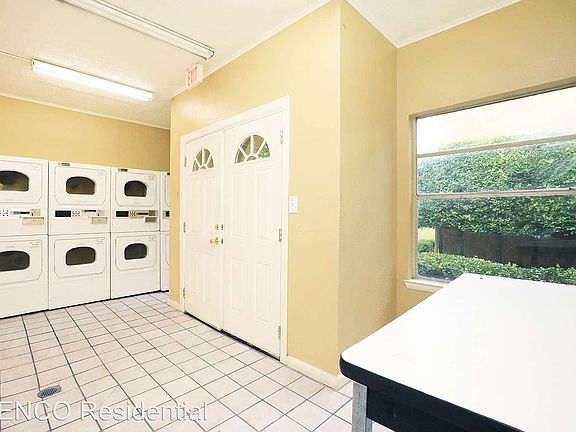 5th image of 2609 Embarcadero Dr APT 277