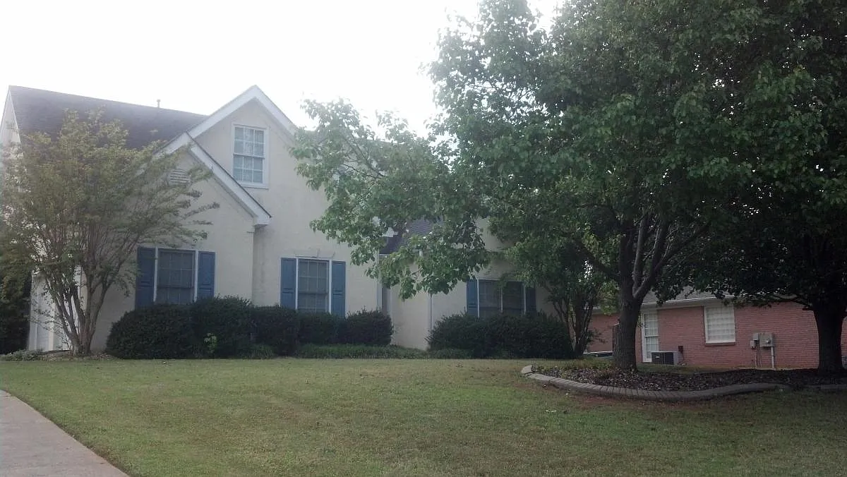 4 bed, 2936 sqft, $3,195 — Photo 1