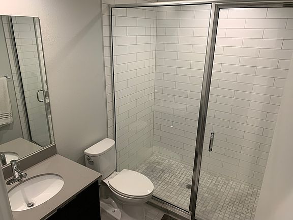5th image of 1800 E 4th St Unit 225