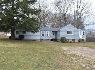 30 30/32 Lee Rd, Painesville, OH 44077