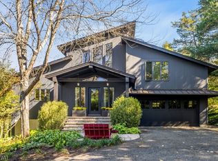 288 Decker Pond Rd, Andover, NJ 07821