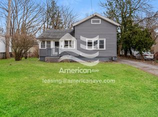 130 Watson Rd, North Syracuse, NY 13212