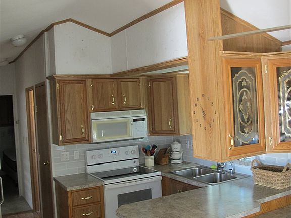 2nd image of 5707 E 32nd St Lot 400