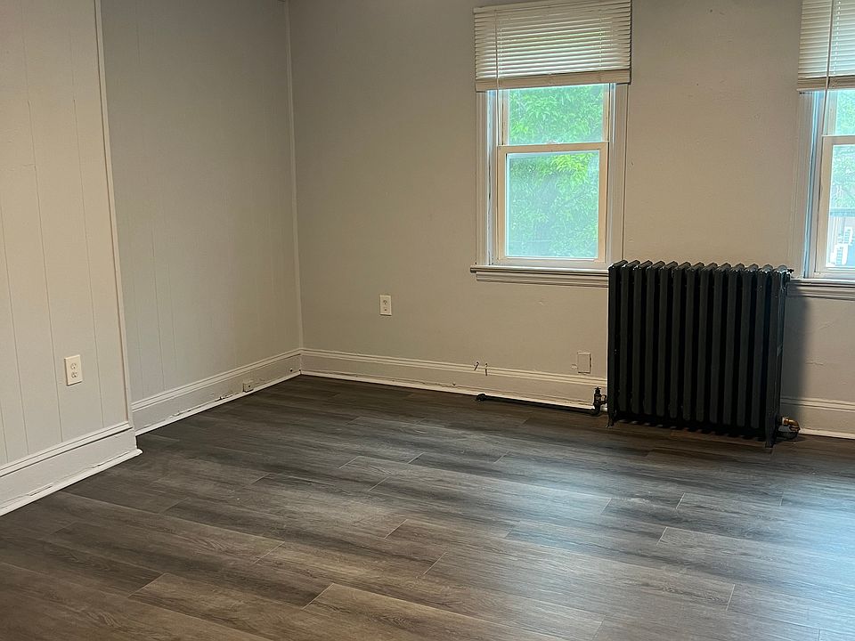 Front Bedroom