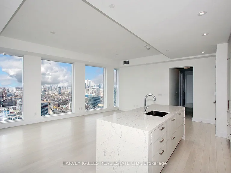 470 Front St W #3405 — Photo 12