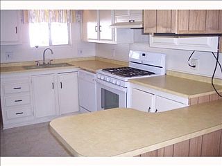 5th image of 221 N El Camino Real Space 8