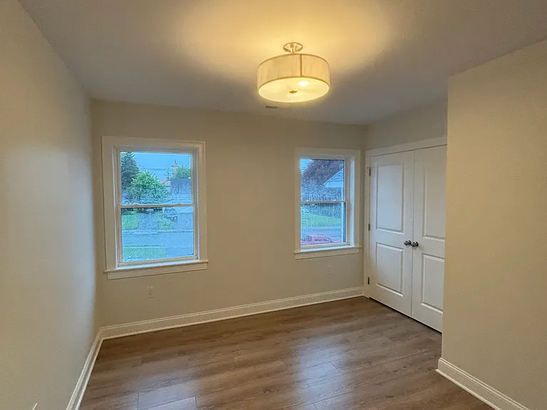 72 Prospect St #4 — Photo 15