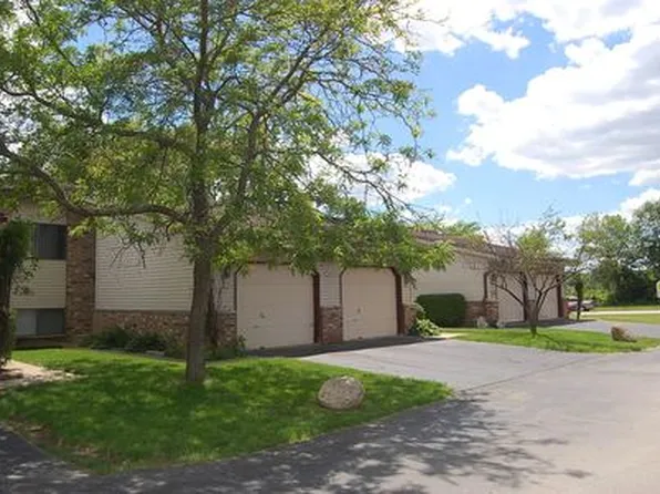 Parkwood Village Townhomes, 6350 S 35th St #11102086, Franklin, WI 53132