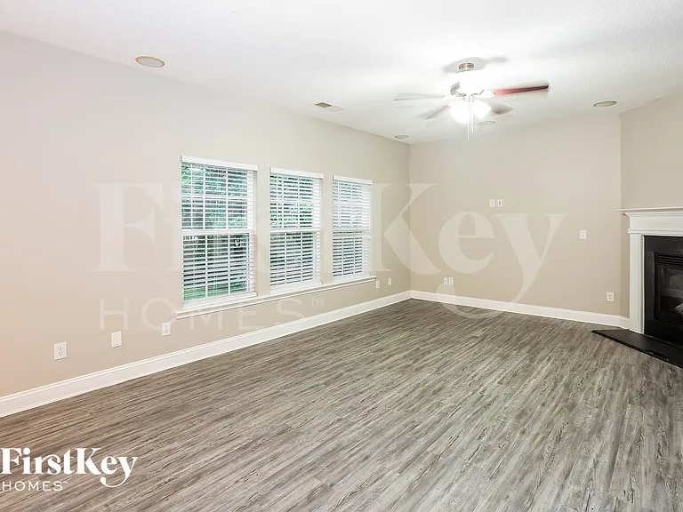 4628 Brookwood Rd — Photo 3