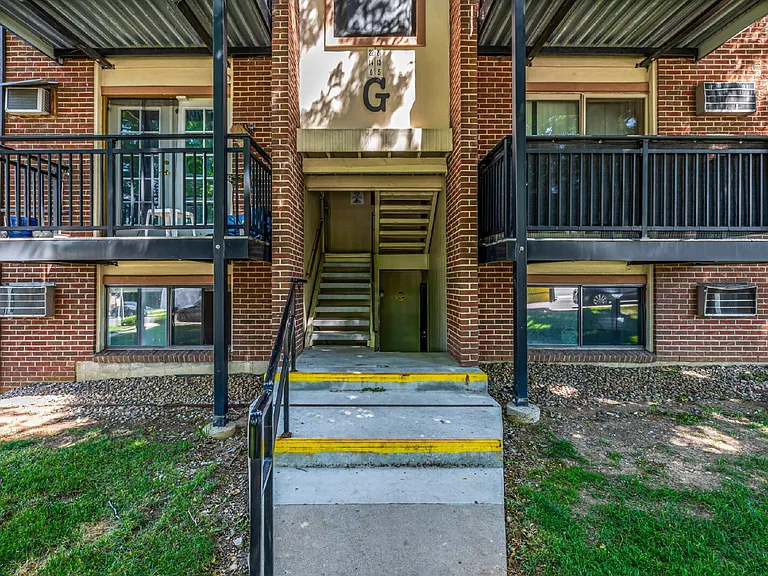 5995 W Hampden Ave #22G — Photo 4