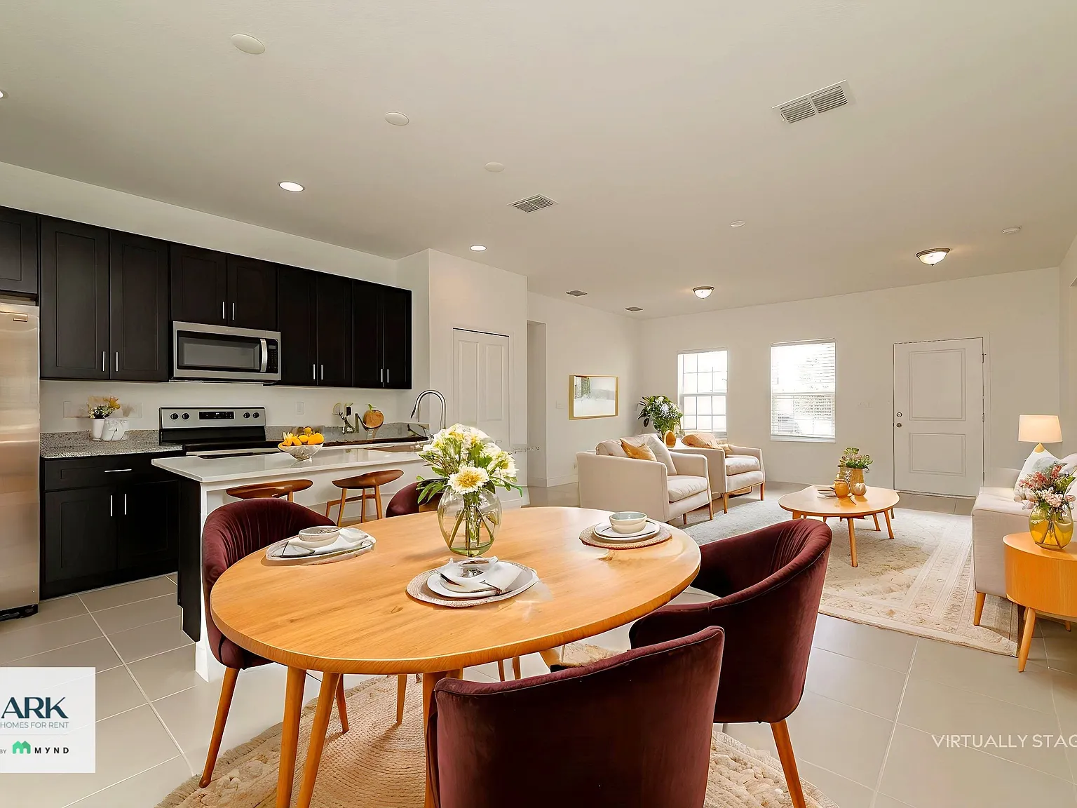 4 bed, 2.0 bath, 1580 sqft, $1,949 — Photo 2