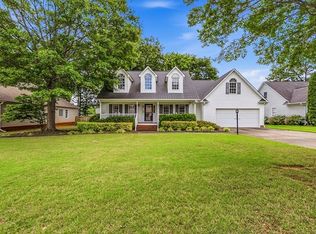 614 Tillman Ct, Roebuck, SC 29376