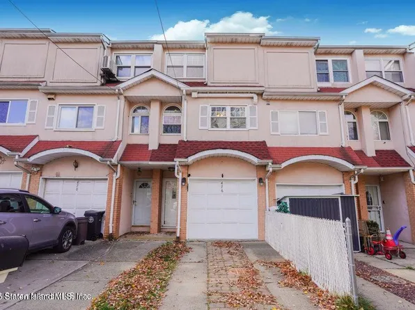 476 Gower St, Staten Island, NY 10314