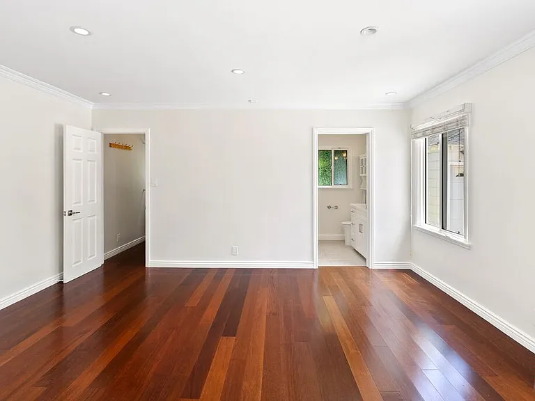 1101 Harvard St — Photo 14