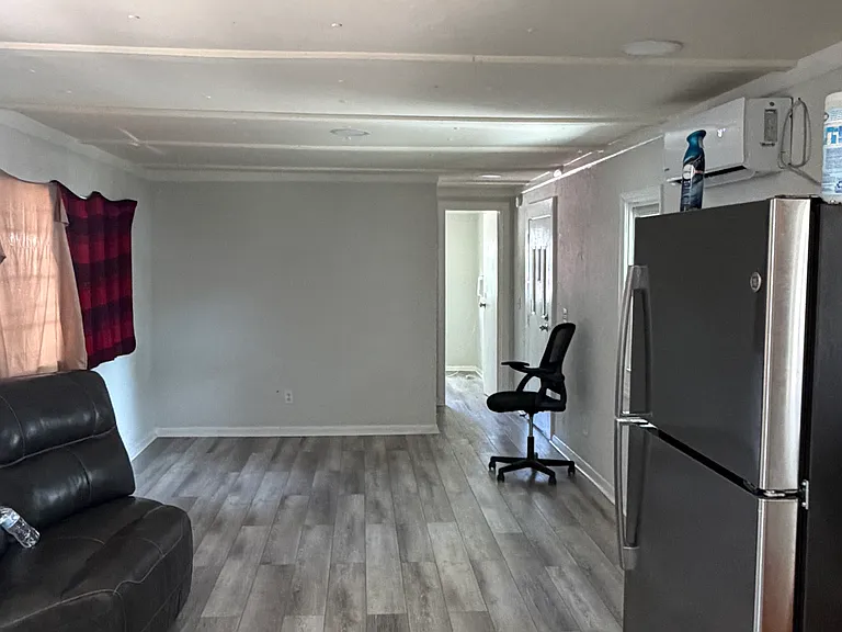 11013 Starwood Dr — Photo 6