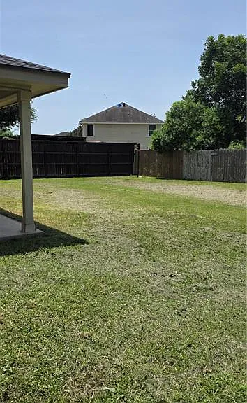 414 Rio Colorado St — Photo 23
