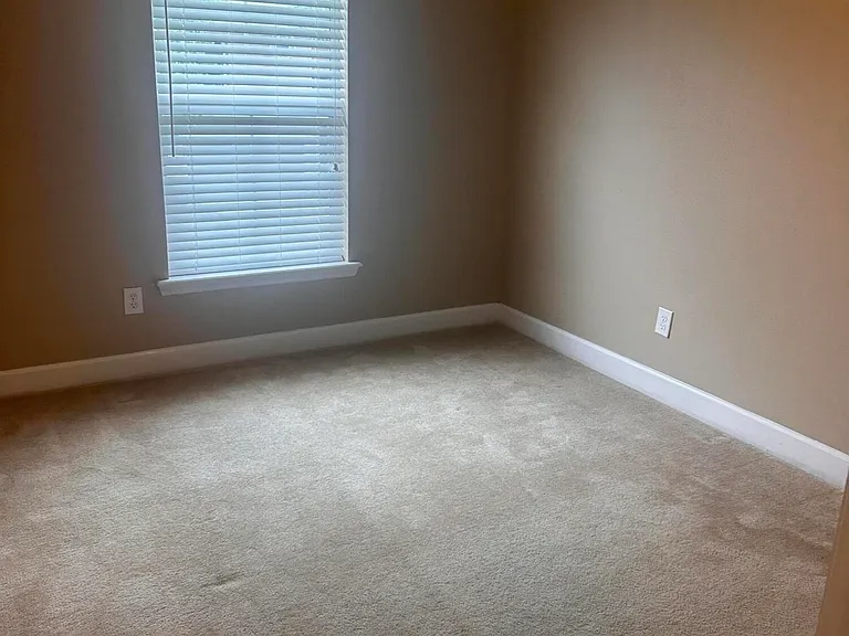 6126 Clearsky Dr — Photo 16