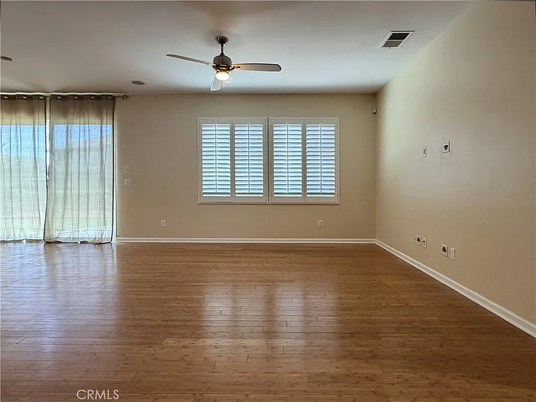 7111 Sheffield St — Photo 25