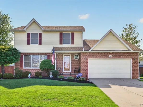 51 Via Donato St E, Depew, NY 14043