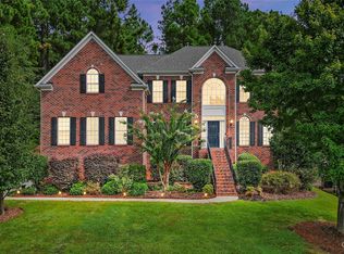 208 Silvercliff Dr, Mount Holly, NC 28120