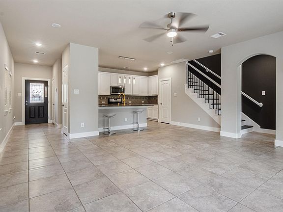5th image of 20610 Alfonso Ct