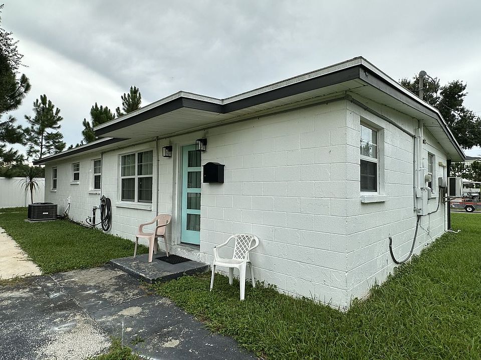 1st image of 4719 S 88th St