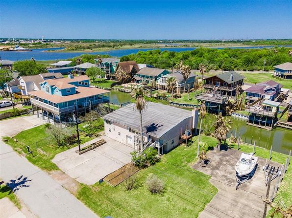 Waterfront San Leon Tx Waterfront Homes For Sale 22 Homes Zillow