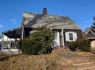 254 Fenno St, Quincy, MA 02170