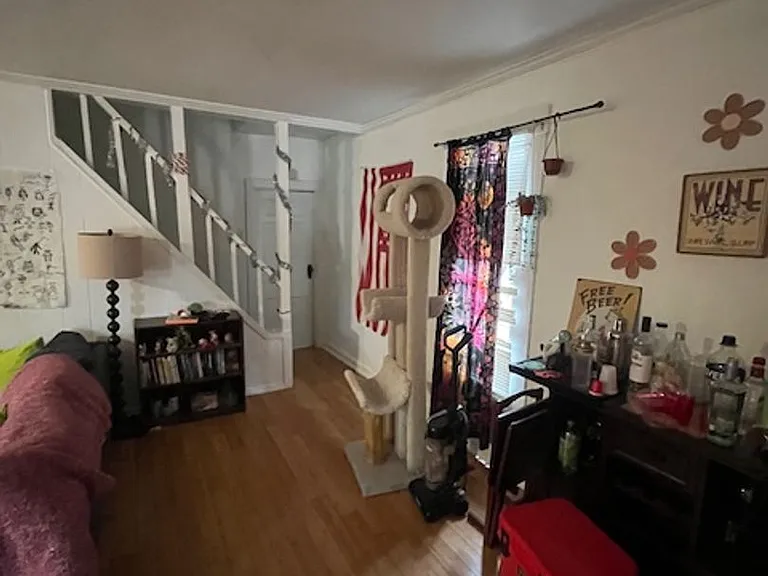 202 E Dodds St — Photo 10