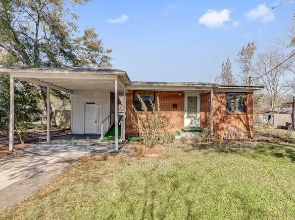 5261 Quan Dr, Jacksonville, FL 32205