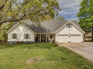 663 Riley Rd, Mount Vernon, MO 65712