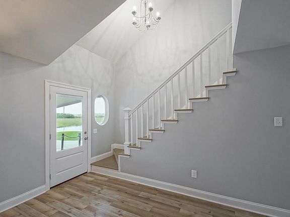 4th image of 414 Marina Dr #B