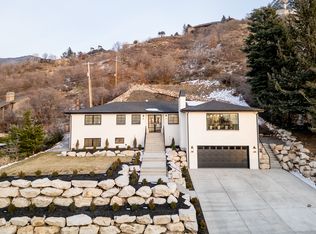 4605 S Ledgemont Dr E, Salt Lake City, UT 84124