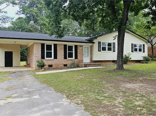 7570 Jennings Ln, Fayetteville, NC 28303