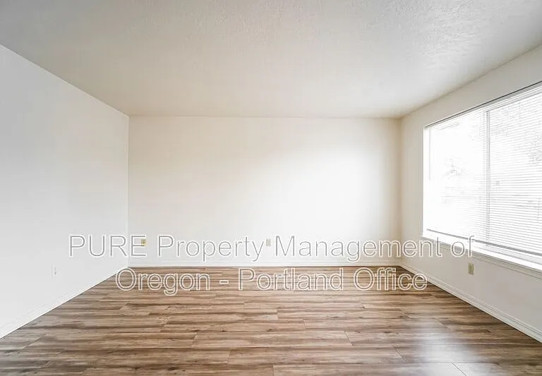 8590 SE 72nd Ave — Photo 8
