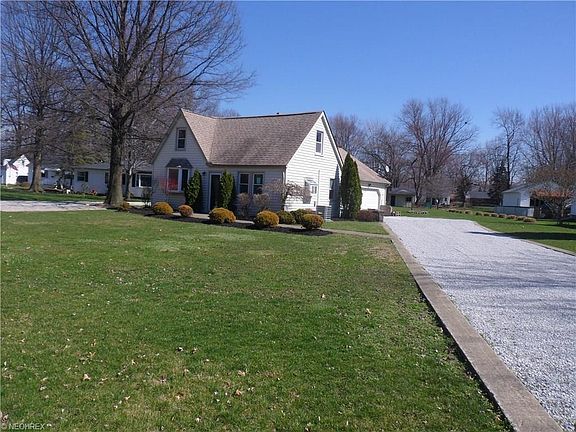 2nd image of 6263 Mentor Park Blvd