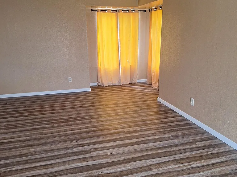 21460 Golden Hills Blvd — Photo 5