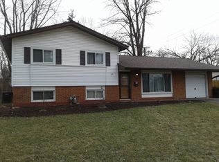 685 Flagstaff Ln, Hoffman Estates, IL