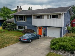 630 Hazel St, Hope, BC V0X 1L3