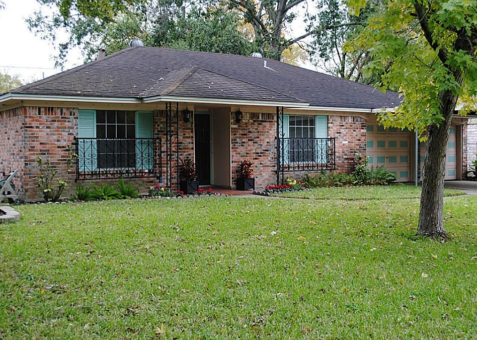 Brick Home with a nice size lot.