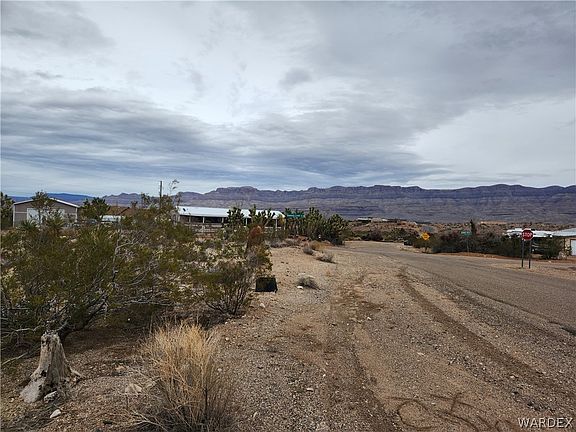 3rd image of 375 E Nims Lane