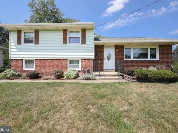 307 Kingston Rd, Cherry Hill, NJ 08034