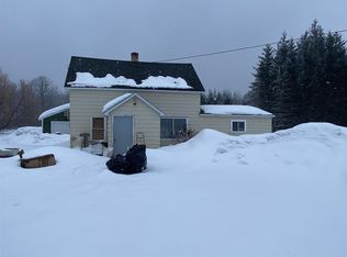 N5702 N Sundell Rd, Skandia, MI 49885