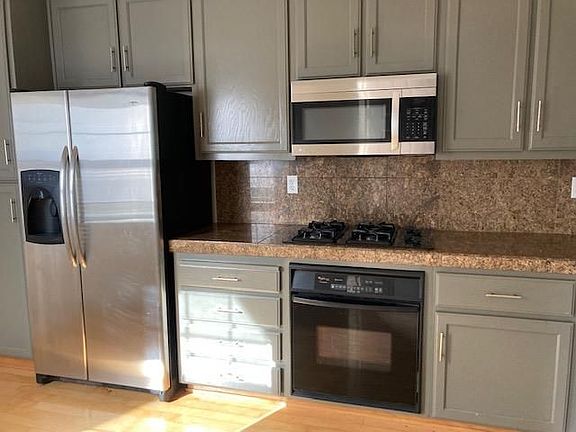 2nd image of 625 Callippe Ct