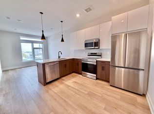 722 W Thompson St #207, Philadelphia, PA 19122