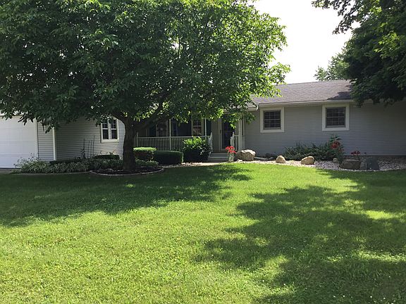 3rd image of 58310 Benedict Dr