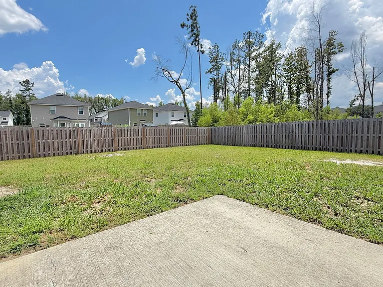 535 Abode Ave — Photo 8